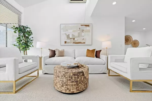 Millbrae, CA 94030,380 Vallejo Drive #321