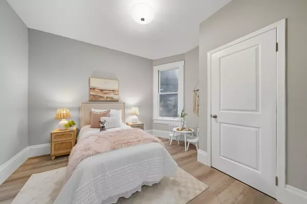 San Francisco, CA 94131,438 30th Street