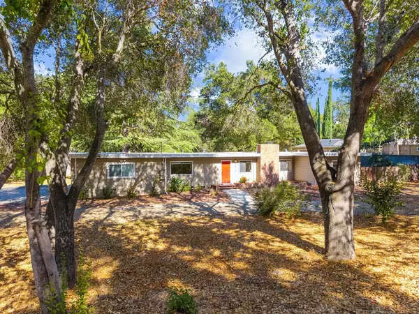 Saratoga, CA 95070,20141 Mendelsohn Lane