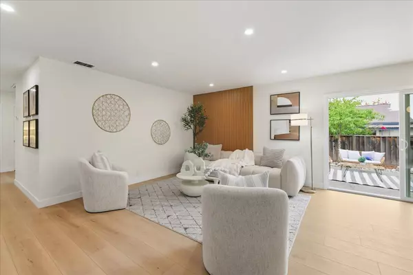 Sunnyvale, CA 94086,1127 Viscaino Avenue