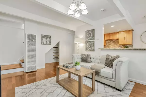 Daly City, CA 94014,576 Sylvan Street #15