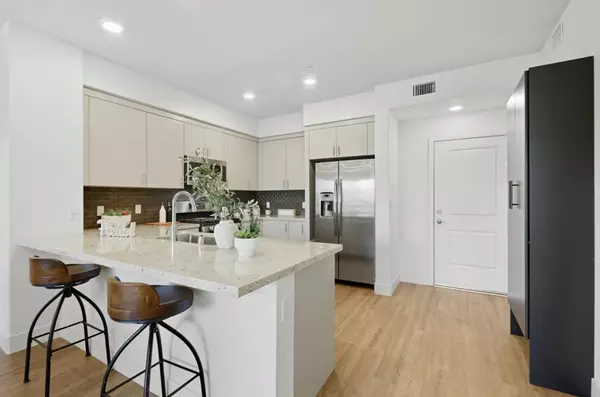 San Jose, CA 95123,5951 Sunstone Drive #208