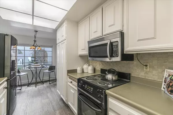 San Jose, CA 95135,5189 Cribari Hills