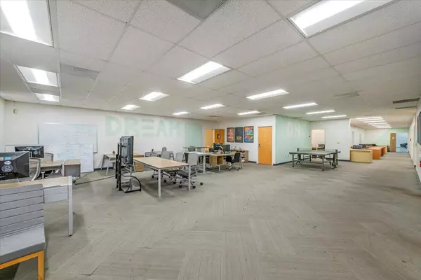 Sunnyvale, CA 94089,1290 Reamwood Avenue