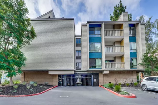 Mountain View, CA 94040,49 Showers Drive #J317