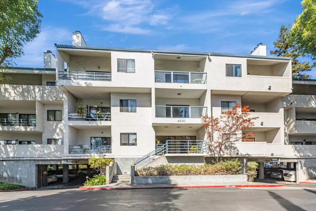 San Jose, CA 95129,4661 Albany Circle #121