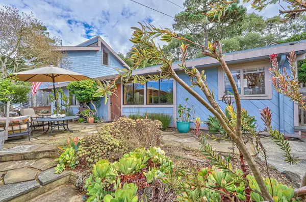 979 Syida Drive, Pacific Grove, CA 93950