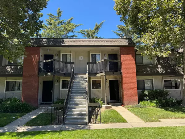 San Jose, CA 95121,3016 Shadow Springs Place