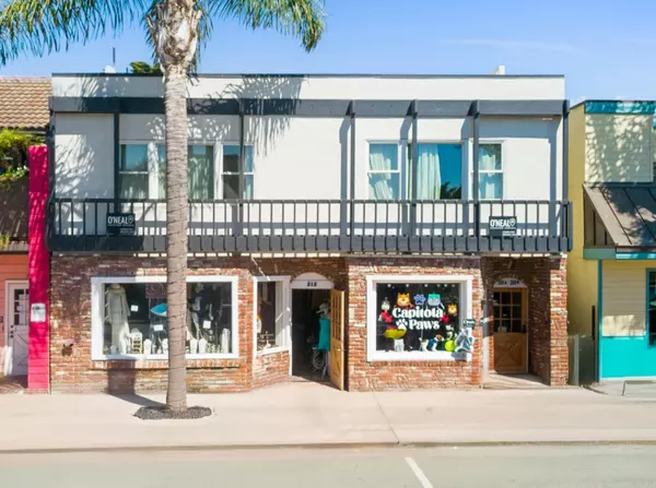 208 Capitola Avenue, Capitola, CA 95010