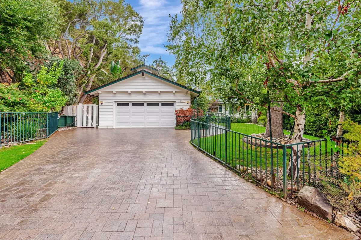 Belmont, CA 94002,1630 Courtland Road