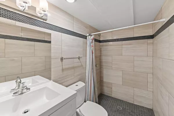 Vallejo, CA 94590,940 York Street