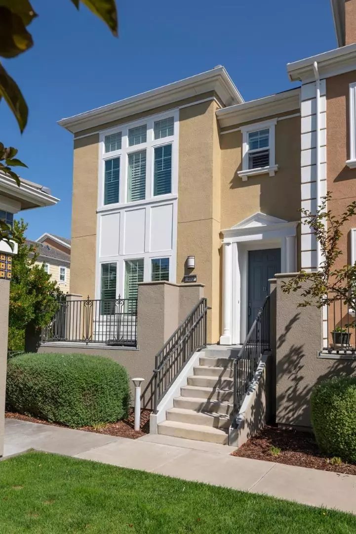 San Mateo, CA 94403,402 Longden Avenue