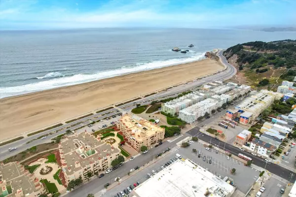 San Francisco, CA 94121,875 La Playa Street #180