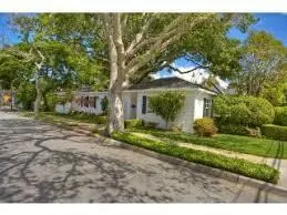 Burlingame, CA 94010,1815 Carmelita Avenue