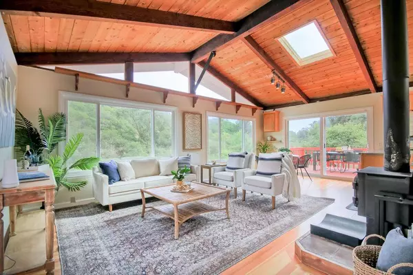 Watsonville, CA 95076,687 Calabasas Road