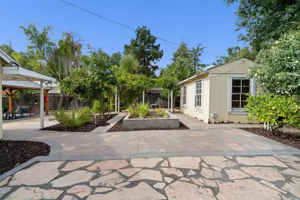 San Jose, CA 95127,186 Mountain View Avenue