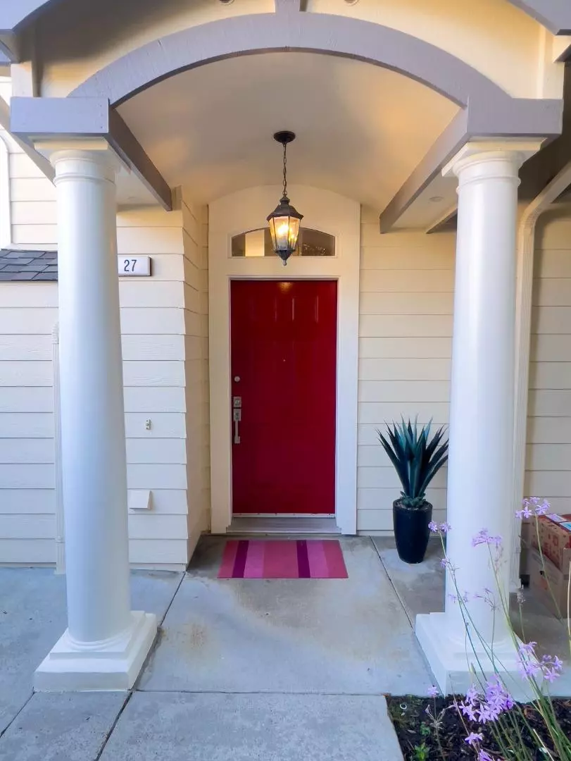 Half Moon Bay, CA 94019,27 Patrick Way