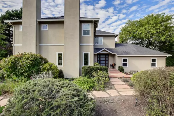 Menlo Park, CA 94025,649 Eighth Avenue