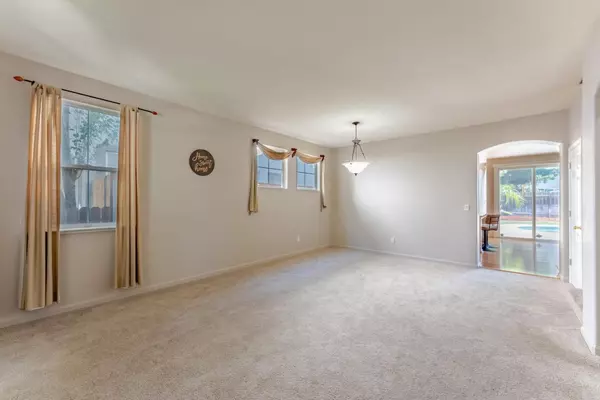 Manteca, CA 95337,769 Dody