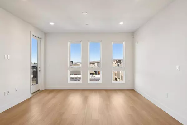 Fremont, CA 94538,3512 Vision Common #511