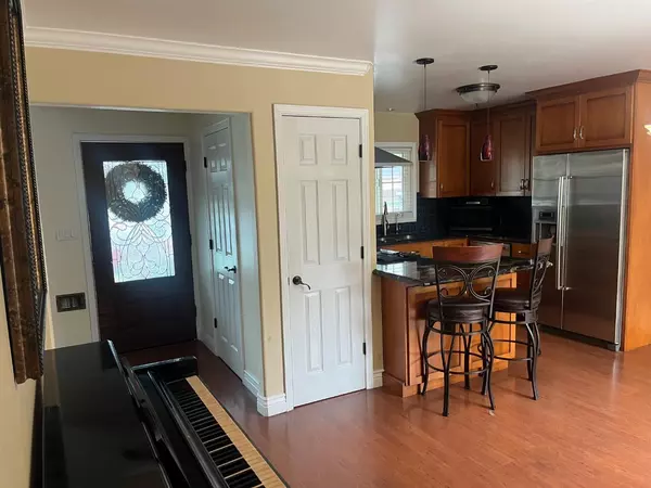 Salinas, CA 93906,728 Saratoga Drive