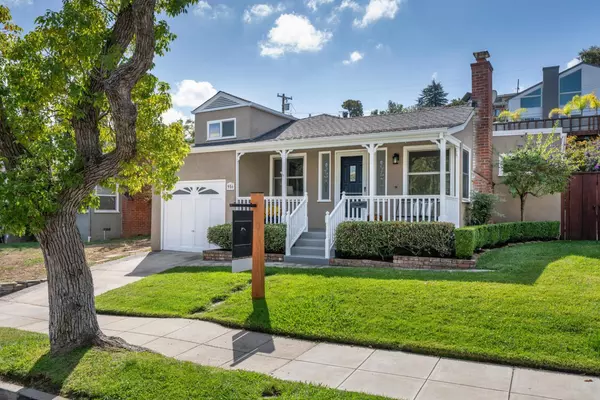 956 Tamarack Avenue, San Carlos, CA 94070