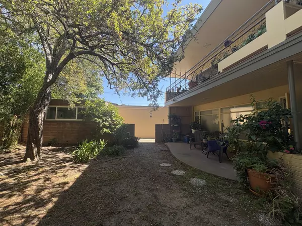 San Rafael, CA 94901,1222 Irwin Street