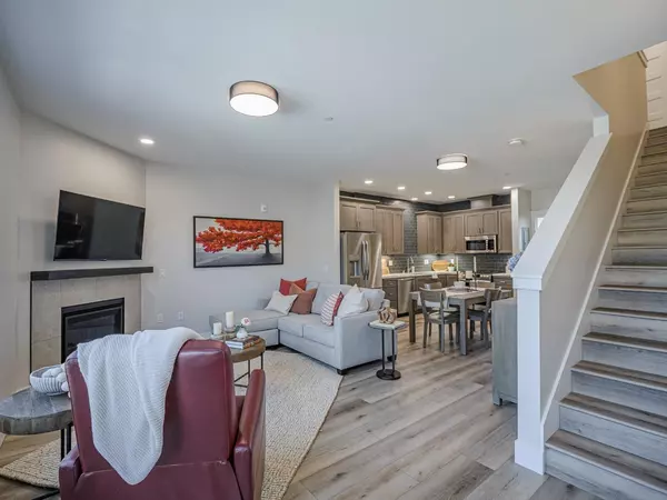 136 Aptos Village Way #2, Aptos, CA 95003