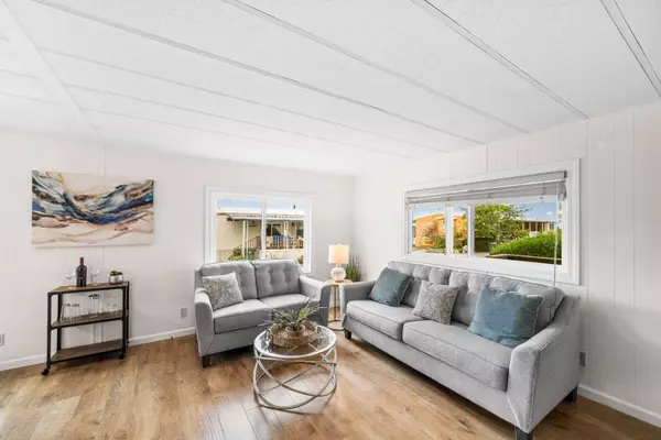 Half Moon Bay, CA 94019,106 Ocean View #106