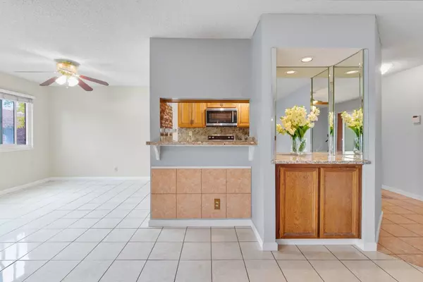 Hayward, CA 94541,22103 Vista Del Plaza Lane #15