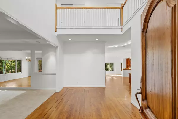 Santa Cruz, CA 95060,210 Moore Creek Road