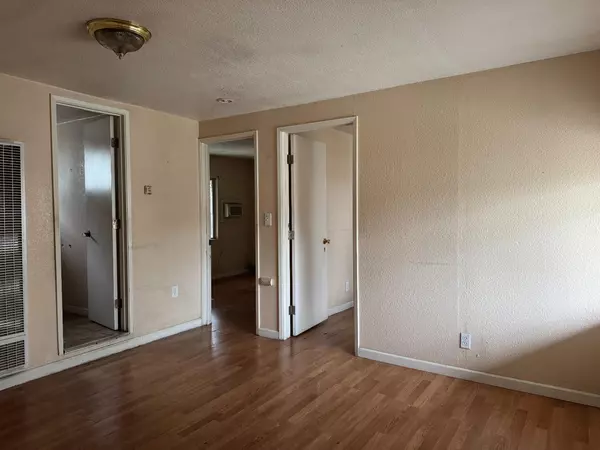 Stockton, CA 95206,407 W. 7th St.