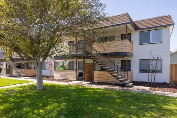 Hollister, CA 95023,711 South Street