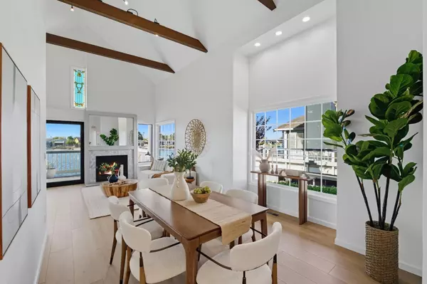 1229 Shoal Drive, San Mateo, CA 94404