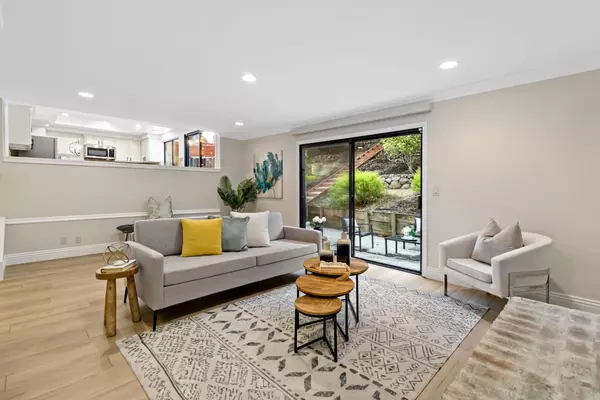 Castro Valley, CA 94552,17716 Columbia Drive