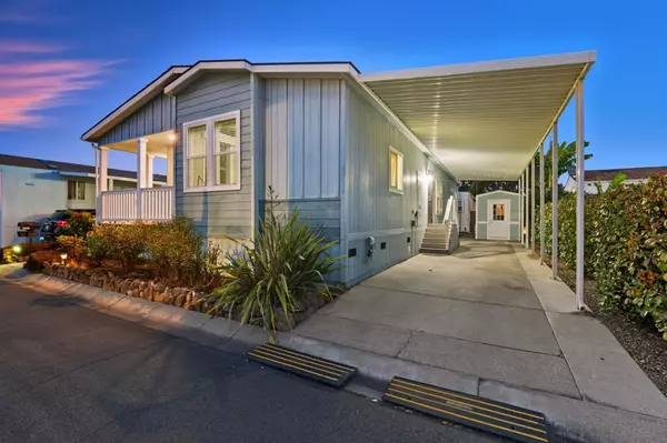 Hayward, CA 94544,1541 Ortega #39