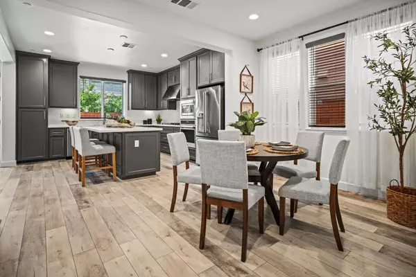 Marina, CA 93933,2721 Parkview Way