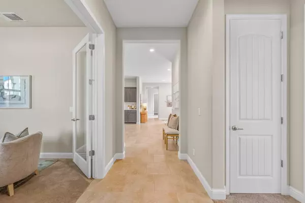 Marina, CA 93933,2962 Bluffs Drive