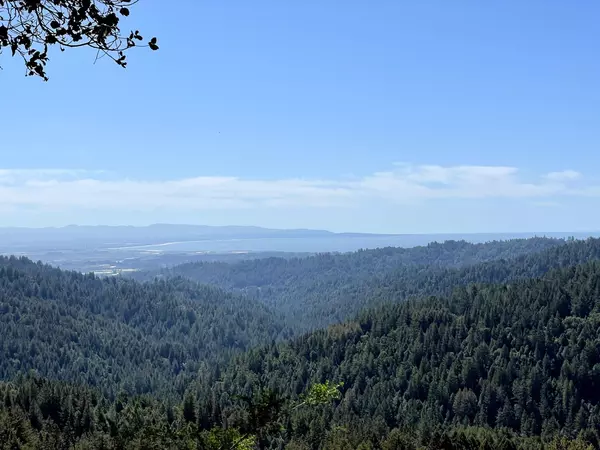 Watsonville, CA 95076,2033 Eureka Canyon Road
