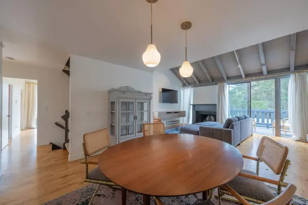 Carmel, CA 93923,3600 High Meadow Drive #9