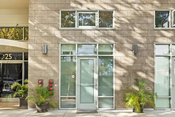 San Jose, CA 95113,25 S 3rd Street #105