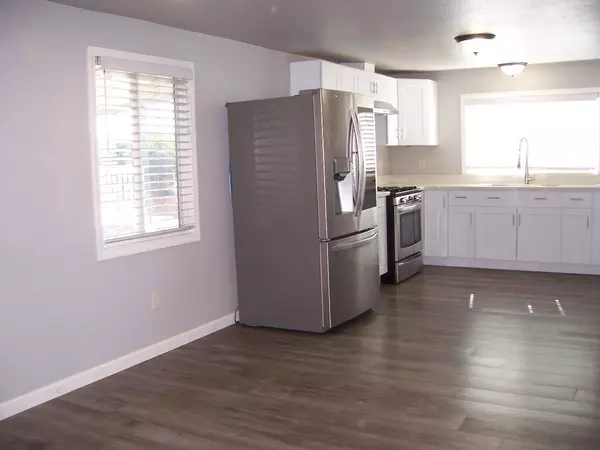 Salinas, CA 93906,255 E. Bolivar Street #6