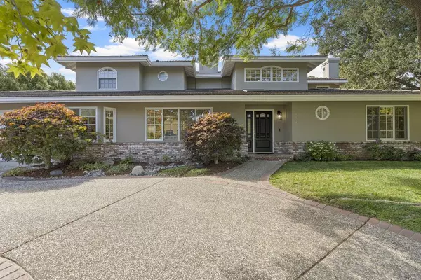 1405 Montclaire Place, Los Altos, CA 94024