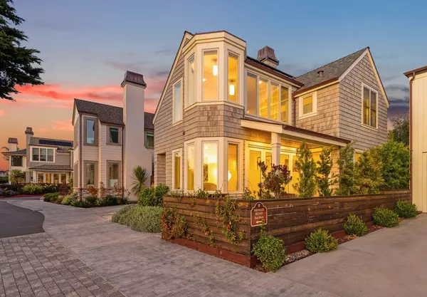 100 Bay Crest Road, Santa Cruz, CA 95062