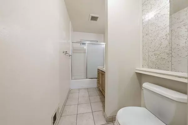 San Jose, CA 95127,236 S Claremont Avenue