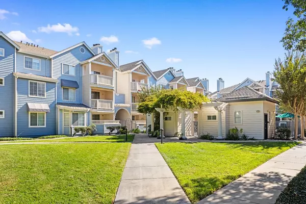 Sunnyvale, CA 94085,605 Arcadia Terrace #106
