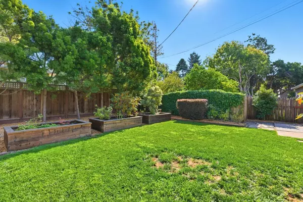 Burlingame, CA 94010,733 Lexington Way