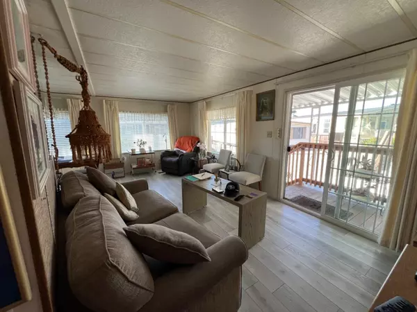 Marina, CA 93933,347 Carmel Avenue #71