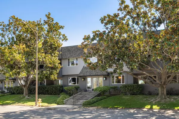 461 Burgess Drive #4, Menlo Park, CA 94025