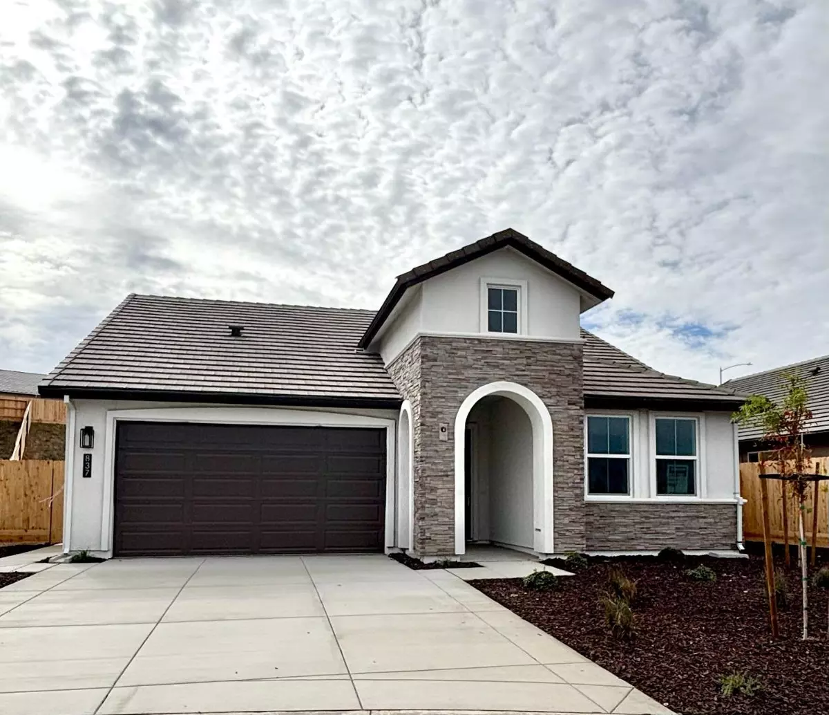 Hollister, CA 95023,837 Emma Court